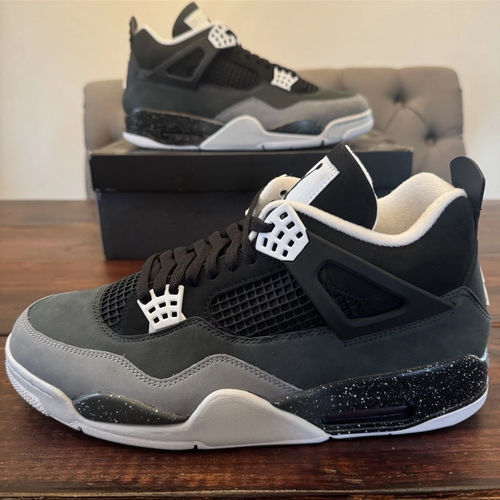 🔥🔥AIR JORDAN 4 FEAR DS SZ12